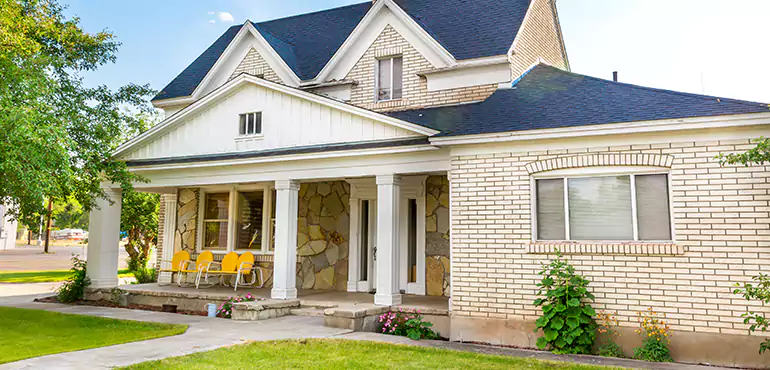 Why Homeowners in Tallahassee Sell Their Houses After Losing a Job – And How We Can Help