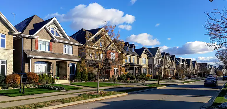 Why Choose Us for Selling Your Foreclosed House in Tallahassee, FL?